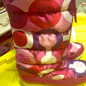 Coach signature multi color  pink boots